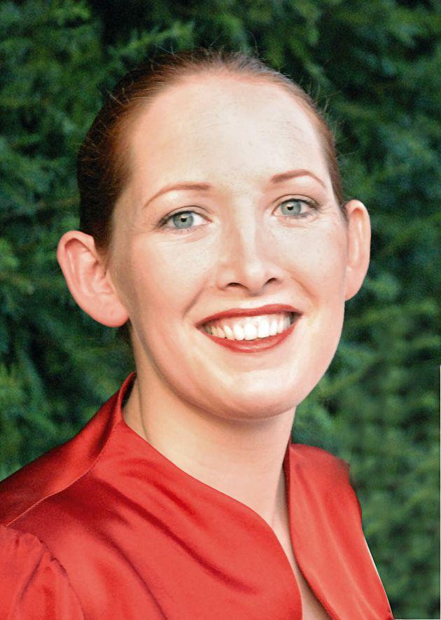 Isabel Große Holtforth